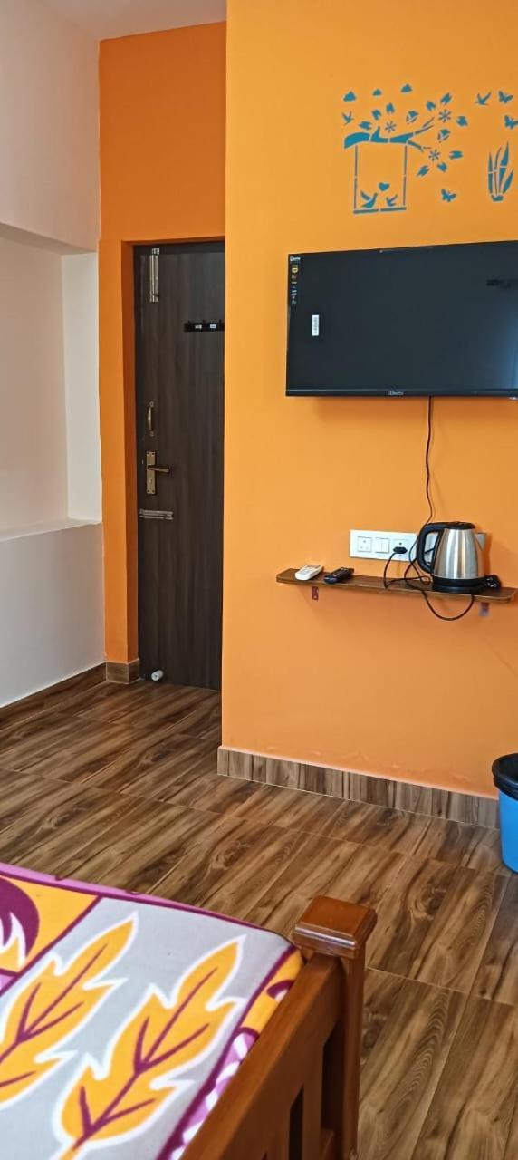 Kpr Residency Near Isha - Adiyogi Hotel Alandurai Bagian luar foto